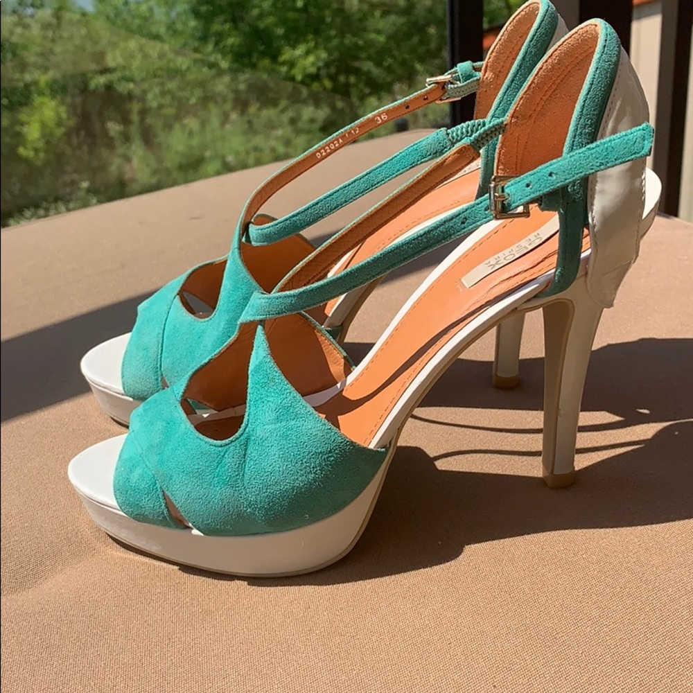 GEOX heels